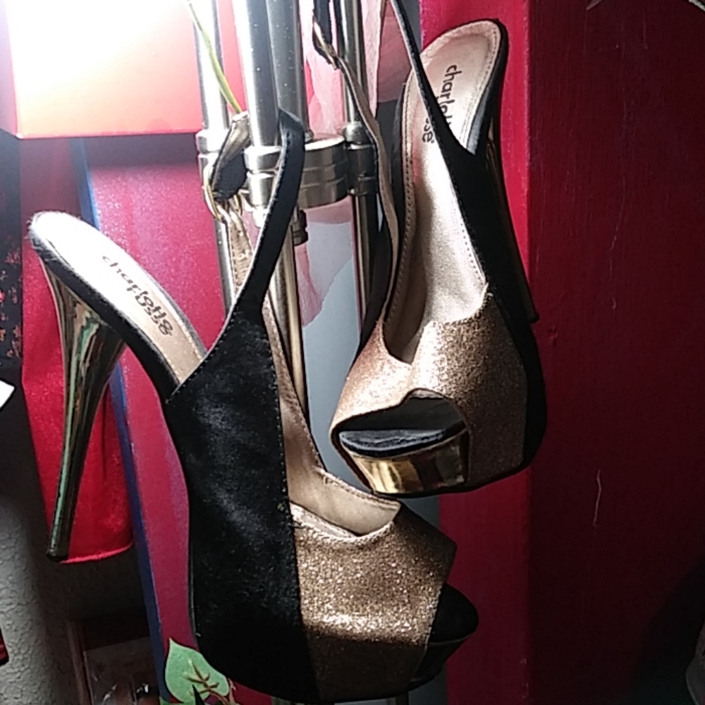 Charlotte. russe heals.